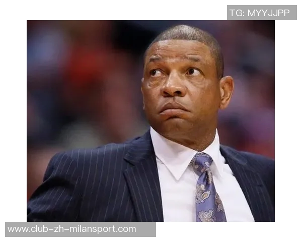 CC半场狂砍26分里弗斯称赞但强调球队不担心表现 CC半场狂砍26分里弗斯称赞但强调球队不担心表现