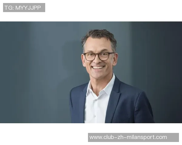 尤文图斯高层动荡主席费雷罗辞职CEO斯卡纳维诺也将离开