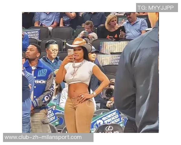 马冬梅身材惊艳引热议克莱表现低迷场均仅9分3板命中率堪忧