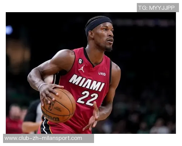 巴特勒在训练场展现统治力低调沉默却杀伤力十足