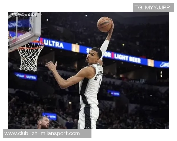 文班亚马若出战65场最佳防守球员奖项将稳稳归他所有 文班亚马若出战65场最佳防守球员奖项将稳稳归他所有