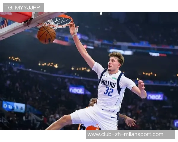 克莱末节神勇表现8中6砍下17分助球队逆转全场贡献23分正负值高达15